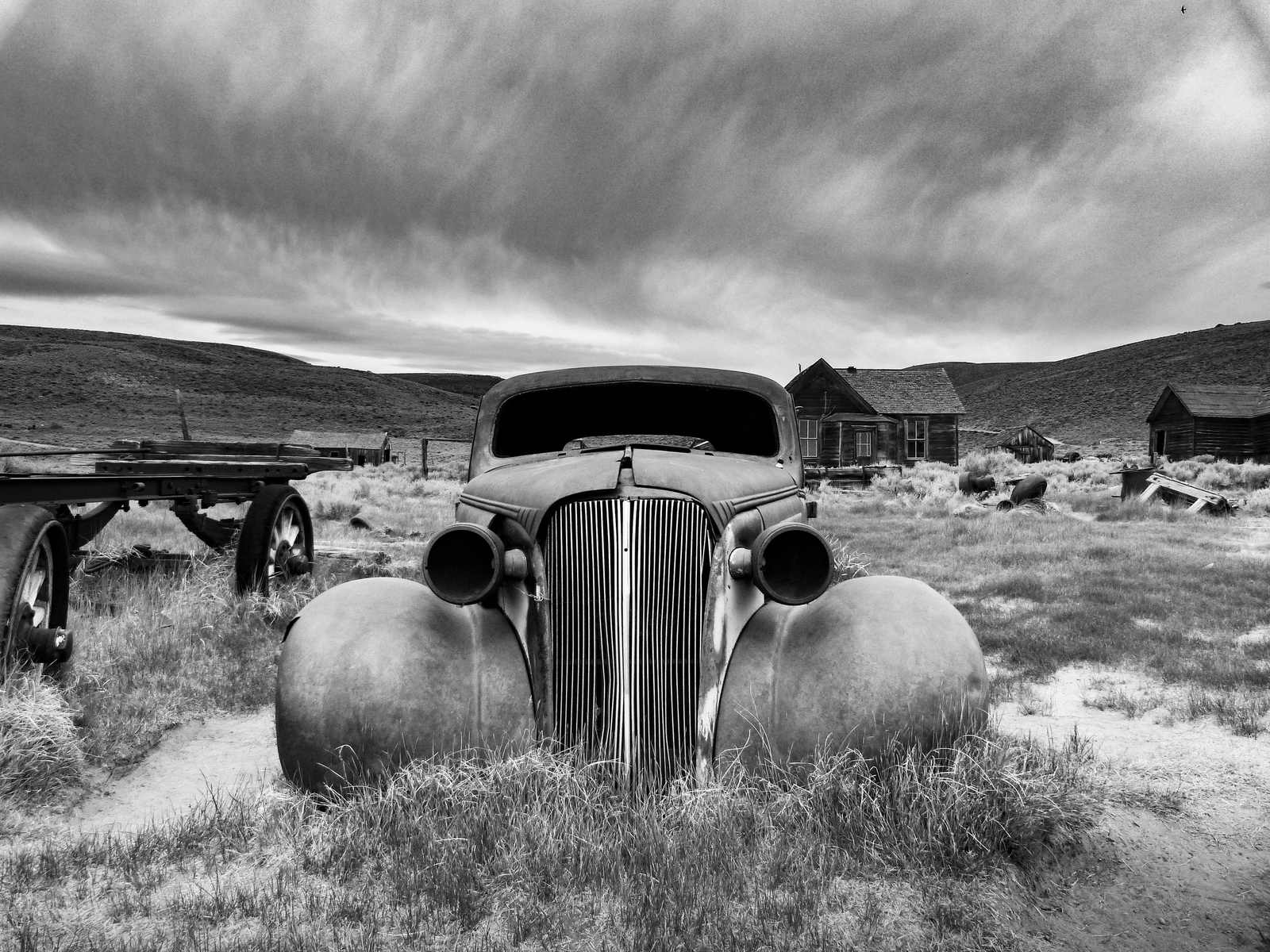 Póster - Coche Clásico Abandonado